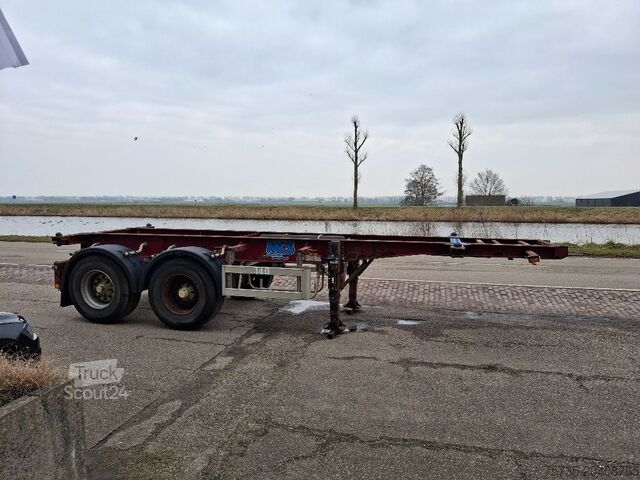 Transport af containere PACTON TXC 230