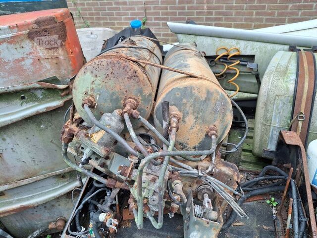 محرك MERCEDES-BENZ OM352