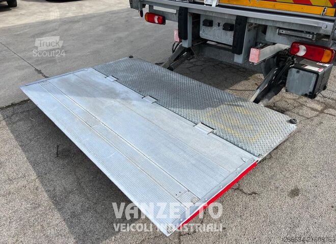 Truck with box body and tail lift Iveco Eurocargo 120e22