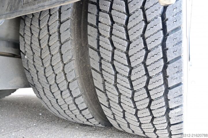 Kühlkoffer-LKW Mercedes-Benz Actros 2551  E6 LBW Retarder AHK Supra 950 Alu