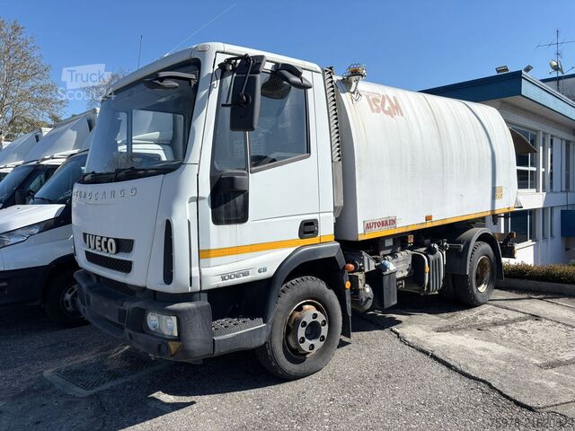 Sweeper truck Iveco Eurocargo 100E18K