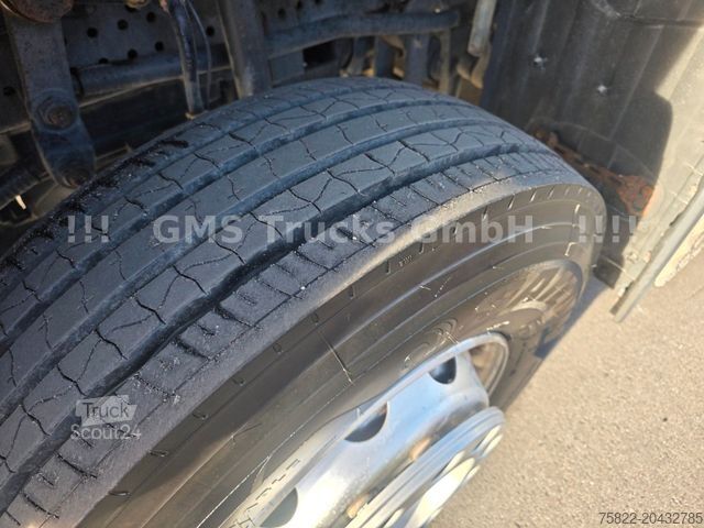 Camion-benne tricar MERCEDES-BENZ Arocs 3243 / 8X4 / Ret / Meiller Bordmatik