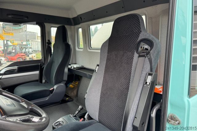 Βυτιοφόρο φορτηγό MAN TGS 26.440 6x2 Isoliert Milchtank 3 Kammern