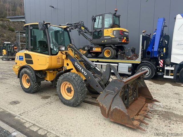 Lader Volvo L 20 F
