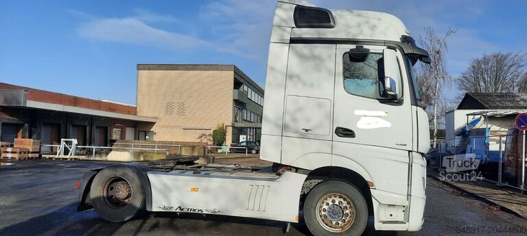 Mercedes-Benz 1845 Actros MP 4 Mercedes-Benz 1845 Actros MP 4