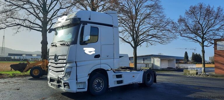 Mercedes-Benz 1845 Actros MP 4 Mercedes-Benz 1845 Actros MP 4