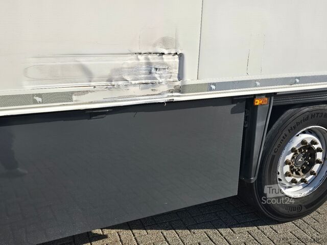 Chladený náves SCHMITZ CARGOBULL SKO 24/L - 13.4 FPK 60 *Rohrbahn *Meat *Fleisch