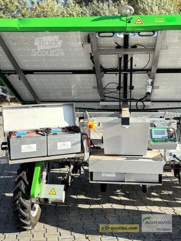 Traktor FarmDroid FD20