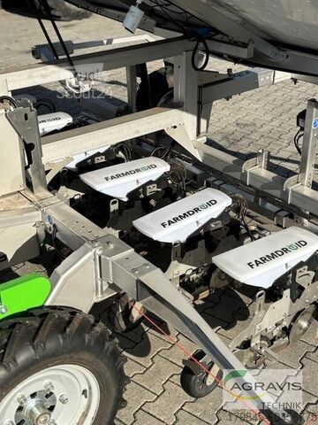 Traktor FarmDroid FD20