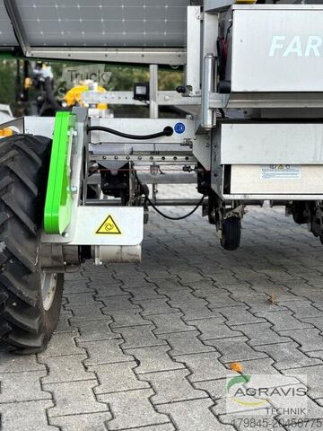 Traktor FarmDroid FD20