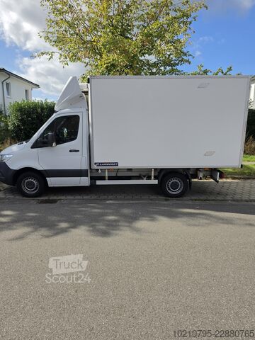 Saldētavas puspiekabe Mercedes-Benz Sprinter 319