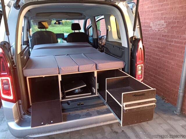 Mini-furgão Toyota Proace
