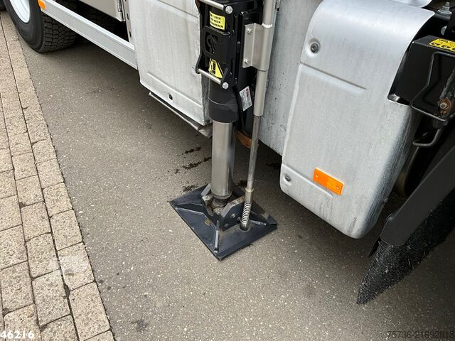 Vehicul de colectare a deșeurilor DAF FAN CF 330 Euro 6 Hiab 24 Tonmeter laadkraan Ju...