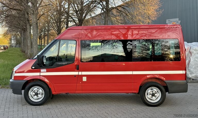 Minibussi Ford Transit - Tourneo - 9 Sitzer - Mehrzweck