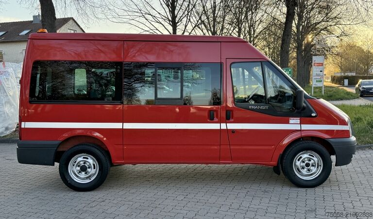 Minibussi Ford Transit - Tourneo - 9 Sitzer - Mehrzweck