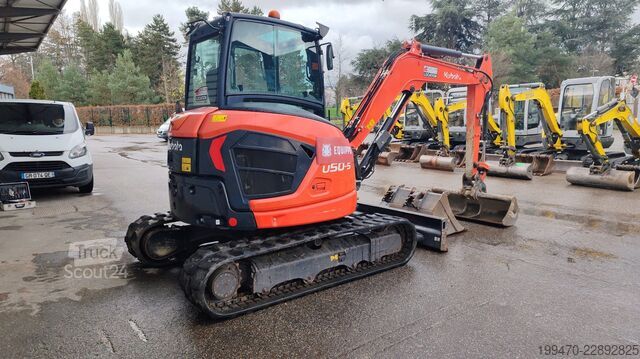 Mini ekskavatorius < 7 t Kubota U50-5 with 3 excavator buckets