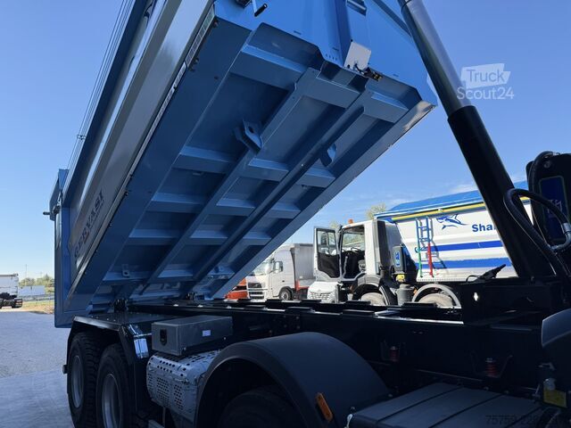 Camión volquete Iveco T-Way 410T54 Kipper 20cbm 8x4