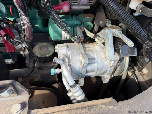 Minibagr Volvo ECR 88 D TRIPPLE ARM / Verstellausleger - *999h...
