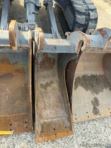 Minibagr Volvo ECR 88 D TRIPPLE ARM / Verstellausleger - *999h...