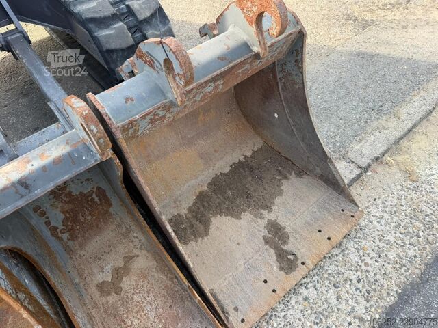 Minibagr Volvo ECR 88 D TRIPPLE ARM / Verstellausleger - *999h...