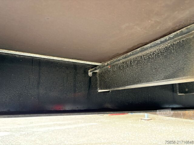 Carroçaria de troca aberta Kögel BDF Plattform Multilock Teleskopstützen