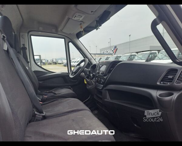 Minibus IVECO Daily V 35.16 2022 - Daily 35 C16H3.0 3450 cab. HD GRU FASSI + CASSONE RIBALTABILE