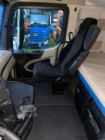 Mercedes-Benz 1845 Arocs 4x4 HD 1-Hand Mercedes-Benz 1845 Arocs 4x4 HD 1-Hand