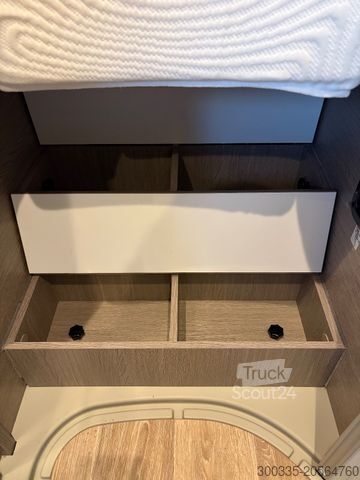 Camper PÖSSL Roadcruiser - CSL Munich Edition