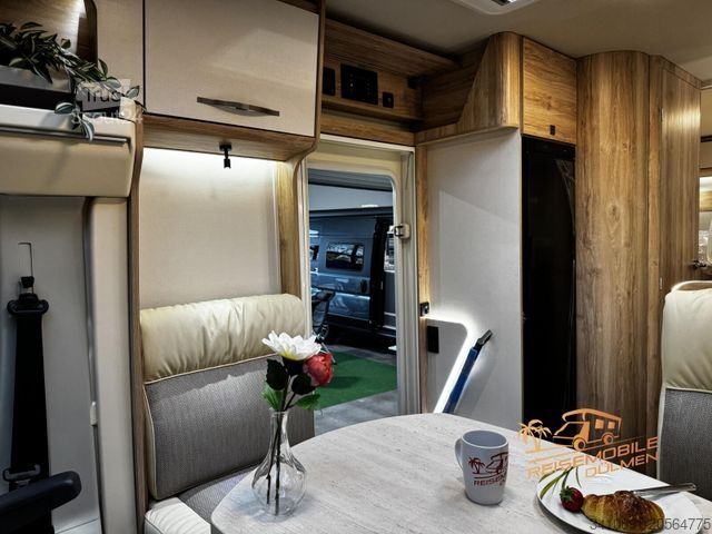 Camping-car semi-intégré EURAMOBIL Profila T PT 720 EB Edition 101 4,25t Fahrassi