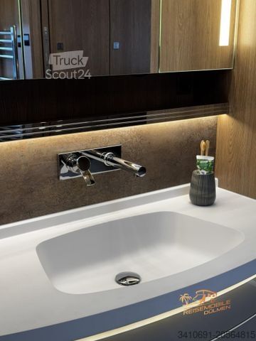 Kamper zintegrowany MORELO Grand Empire 110 GSB Mercedes-Benz Actros 1846 L