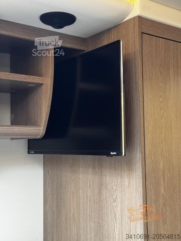 Kamper zintegrowany MORELO Grand Empire 110 GSB Mercedes-Benz Actros 1846 L