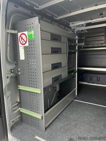 Kastenwagen MERCEDES-BENZ Sprinter 314 AUTOMATIK NAVI TOTWINKEL KAMERA LED