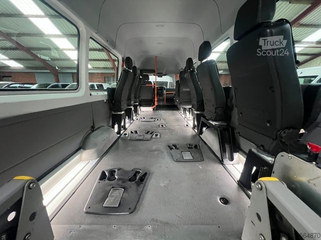 Minibus VOLKSWAGEN Crafter 2.0 Tdi Maxi 9 Sitze Lift Engine Broken