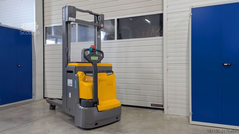 Käsikäyttöinen pinoaja Jungheinrich EJC 214z 290ZZ