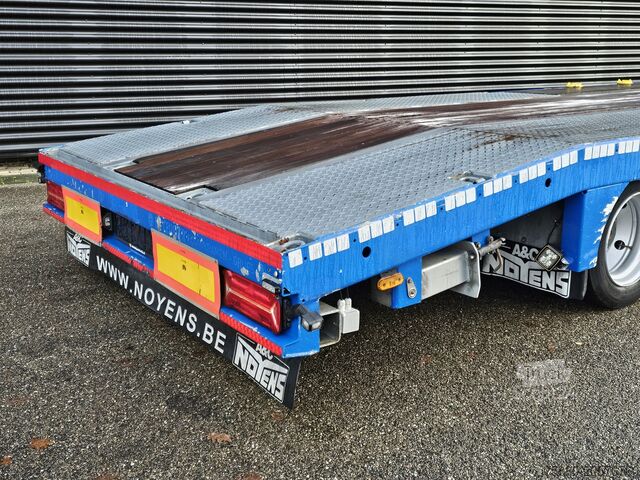 Låglastare Noyens A4 KR 44 / 4 AXLE 32.000 KG / OPRIJ - MACHINE T...