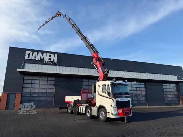 Vrachtwagen met kraan Volvo FH 540 8x4 HMF 9520-K7 + JIB FJ2200-K6