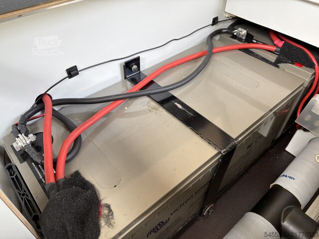 Stasjonsvogn med høyt tak Renault Master T35 2.3 dCi L2H2 18158 km origineel!! BT...