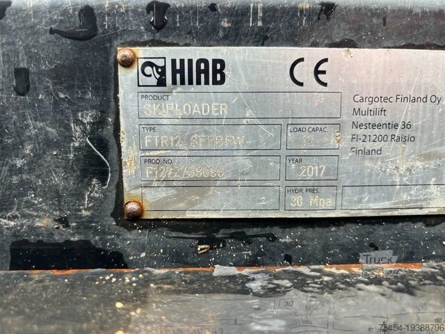 Cable system MAN EMOSS | 100% ELECTRIC | Portaalarm | HIAB |