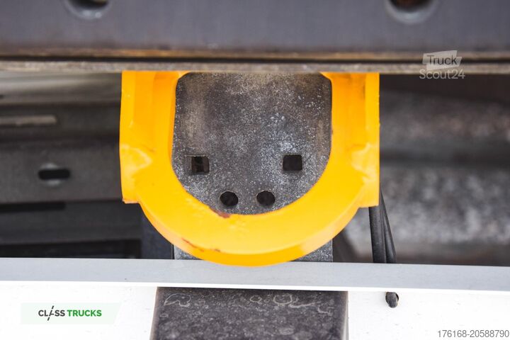 Semirremolque frigorífico SCHMITZ CARGOBULL SKO FP 45 ThermoKing SLXi 300