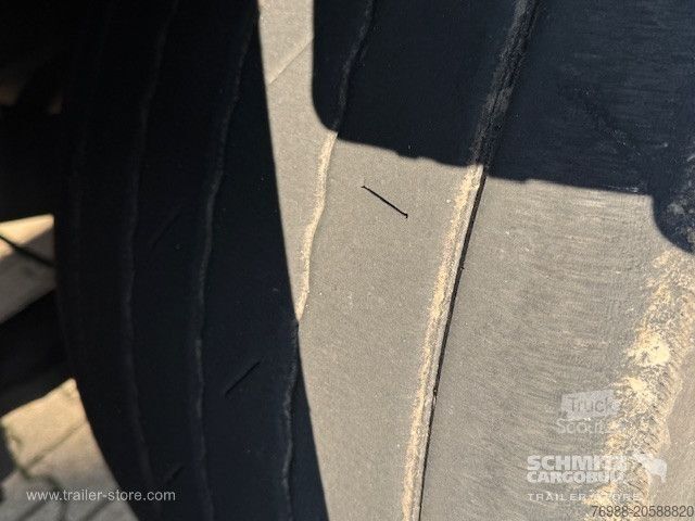 Semi-remorque bâchée Schmitz Cargobull Curtainsider Mega