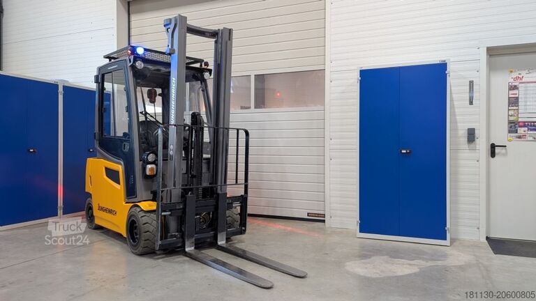 Voorlader vorkheftruck Jungheinrich EFG 320 GE115-350ZZ