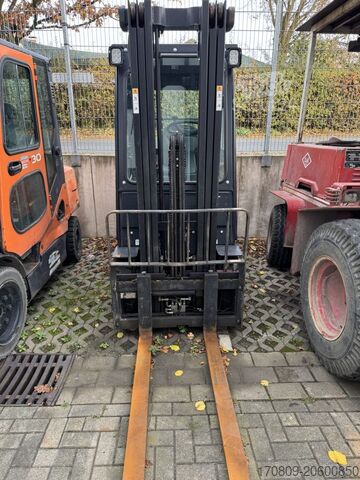 Voorlader vorkheftruck Doosan D20SC-5