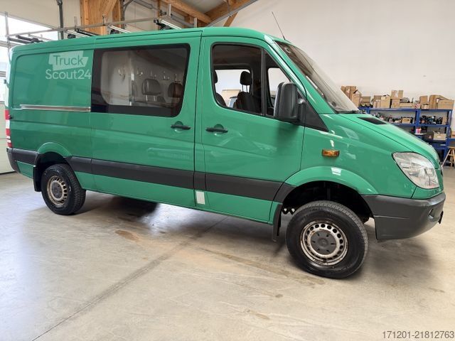 Panelová dodávka MERCEDES-BENZ Sprinter 316 CDI 5-Sitzer 4x4 Untersetzung