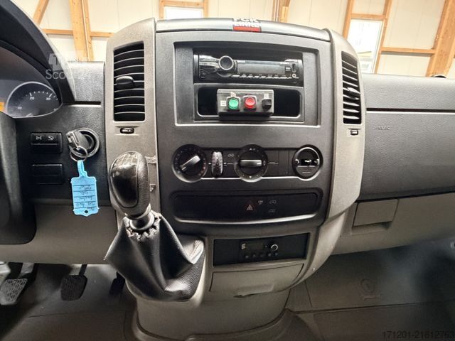 Panelová dodávka MERCEDES-BENZ Sprinter 316 CDI 5-Sitzer 4x4 Untersetzung