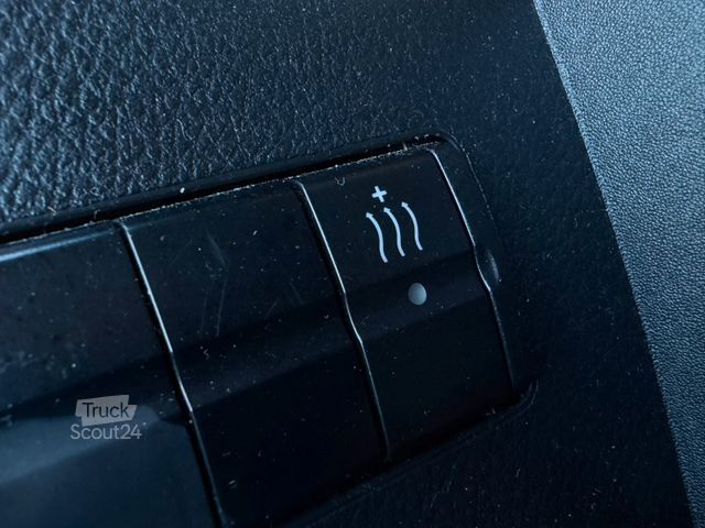 Minibus VOLKSWAGEN Crafter 2.5 Tdi Maxi Reisebus ViP DachKlima