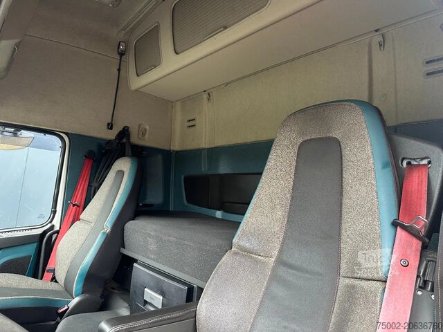 Šasija ar kabīni Volvo FM 380 Globetrotter 6x2, ADR (FL, AT, OX), LIFT...