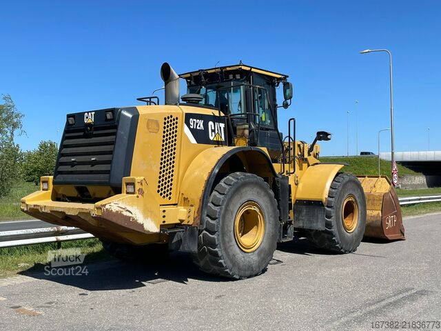 Cargador Caterpillar 972K