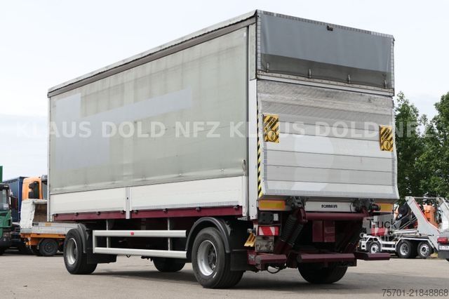 Remolque frigorífico  Galliker ST 2A Durchladesystem Bordwände LBW