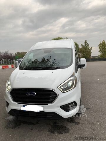 Ploščati dostavnik Ford Transit Custom