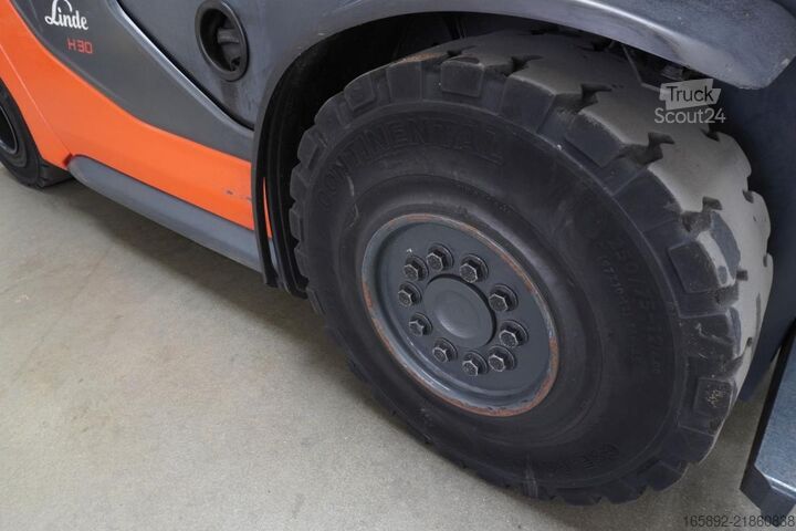 Gaffeltruck Linde H 30 D 1202